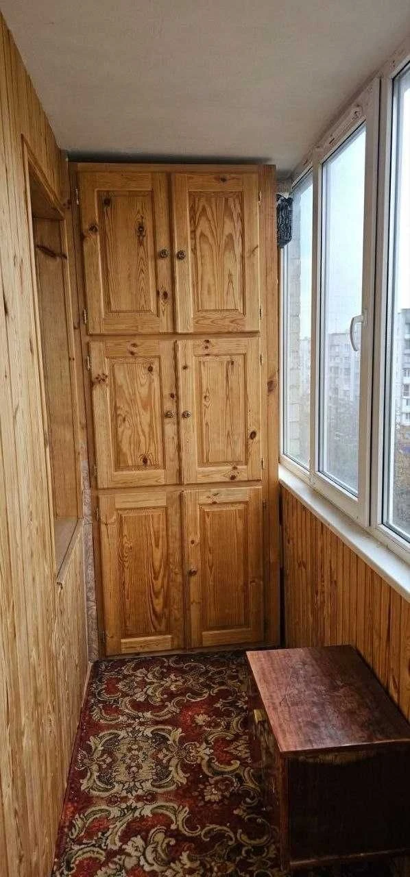 Продам 1 кімнатну квартиру Польова