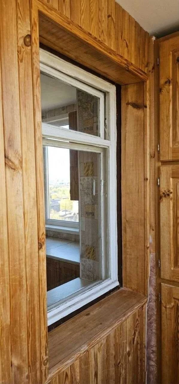 Продам 1 кімнатну квартиру Польова