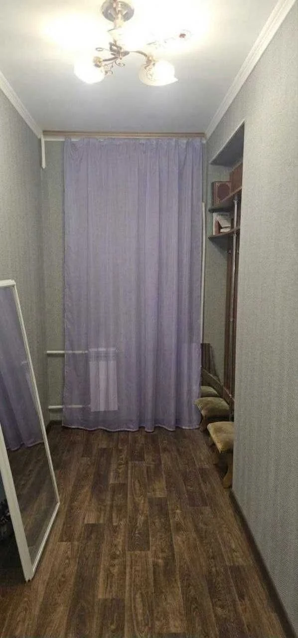 Продам 1 кімнатну квартиру Польова