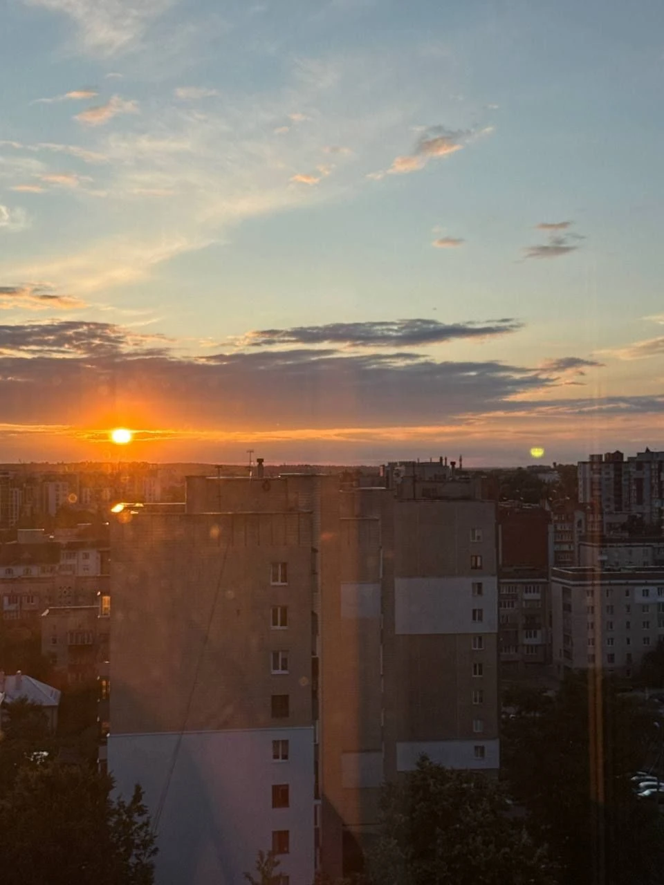 1 кімнатна квартира з ремонтом на Канаді .