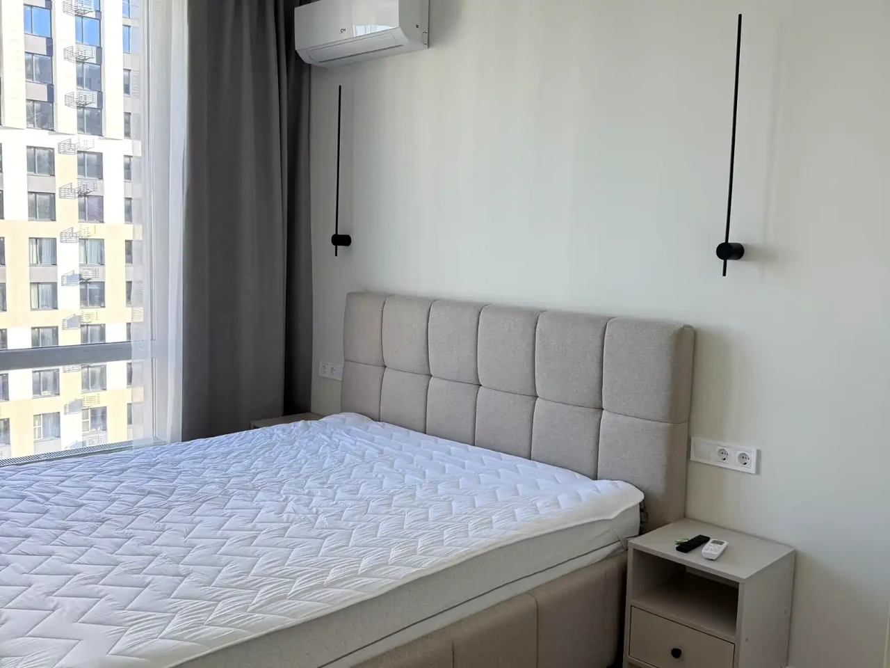 Оренда квартири 1-кімн. 50 м² 20/22 пов.