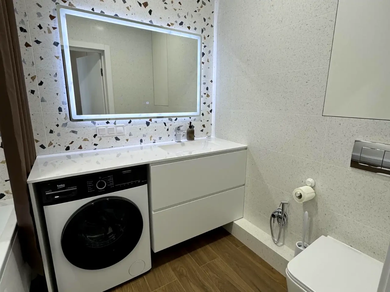 Оренда квартири 1-кімн. 50 м² 20/22 пов.