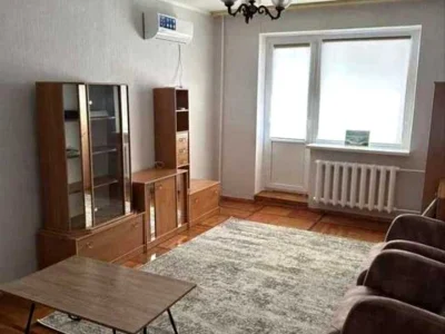 Квартира. Київ, Лариси Руденко вул.