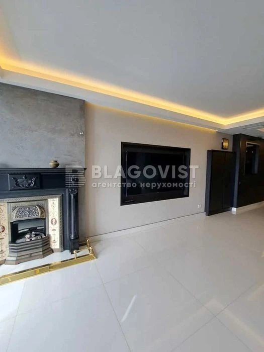 URGENT! 2K for sale Dniprovska embankment 1 Silver Breeze design