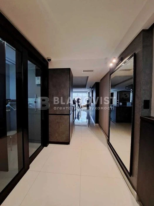 URGENT! 2K for sale Dniprovska embankment 1 Silver Breeze design