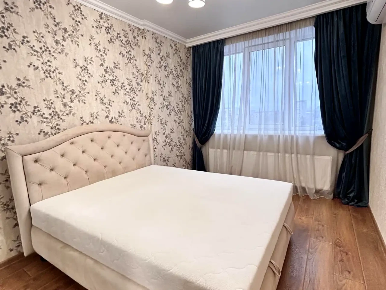 Оренда квартири 1-кімн. 45 м² 15/25 пов.
