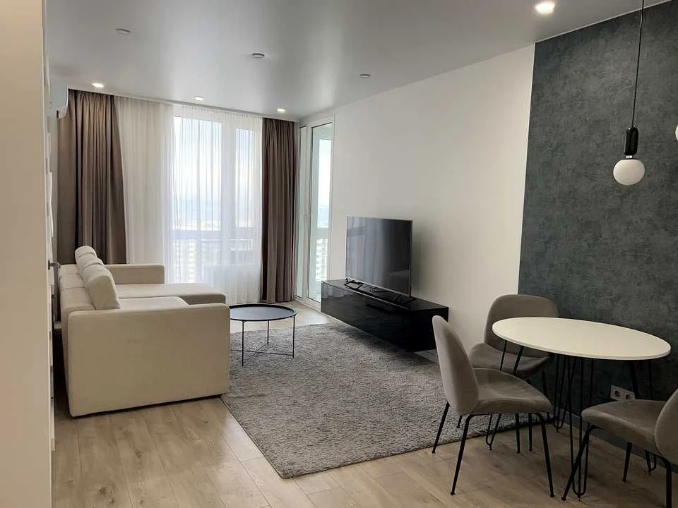 Квартира. Київ, Зарічна вул.