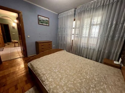 Квартира. Київ, Автозаводська вул.