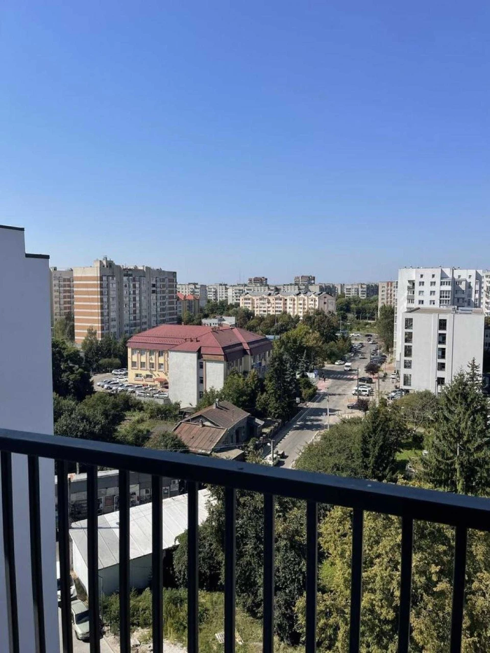 Продаж 1 -кімнатна квартира по вул Перфецького, Львів