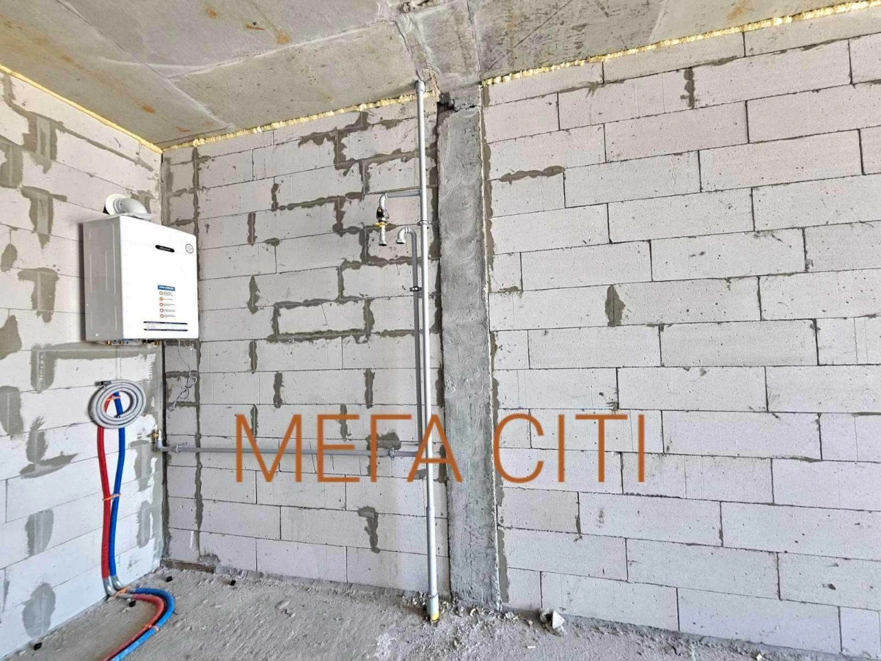 Продаж квартири біля метро!  Право власності-Податки мінімал