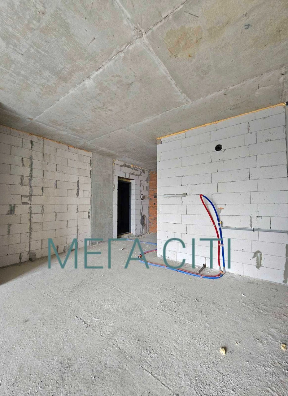 Продаж квартири біля метро!  Право власності-Податки мінімал