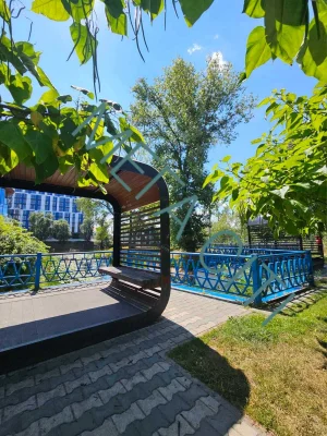 Продаж квартири біля метро!  Право власності-Податки мінімал