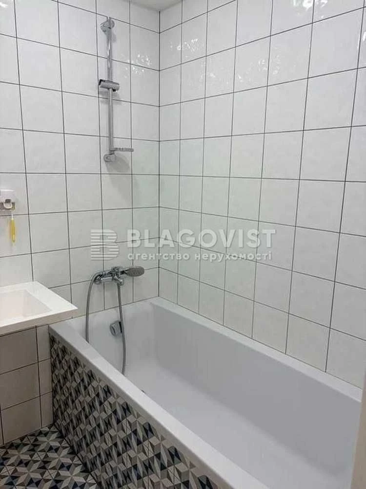 Продаж гарненької 2-к квартири вул. Плеханова Березняки, Рус