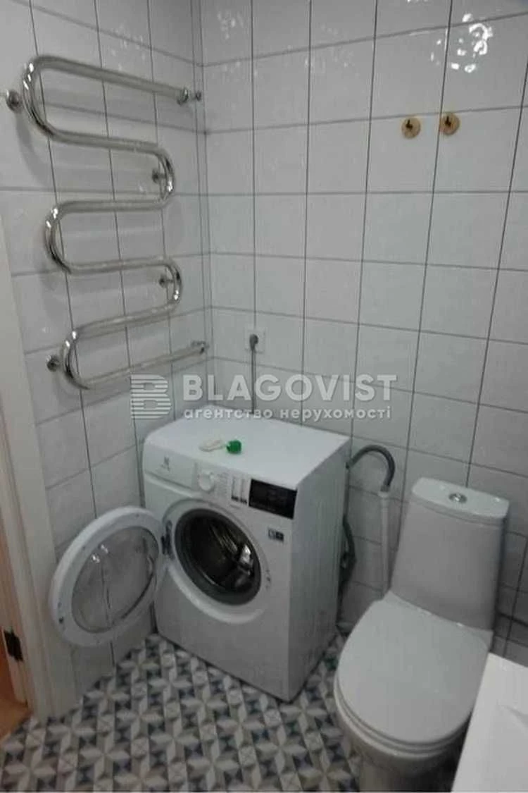 Продаж гарненької 2-к квартири вул. Плеханова Березняки, Рус