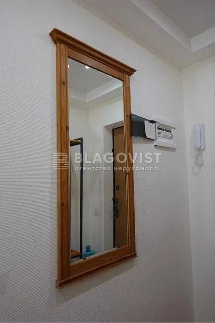 Продаж гарненької 2-к квартири вул. Плеханова Березняки, Рус