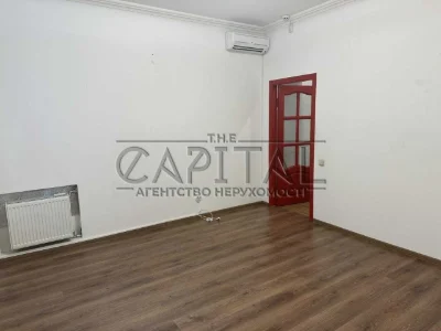 Продаж квартири, вул. Івана Мазепи, Печерськ, ГАЗ