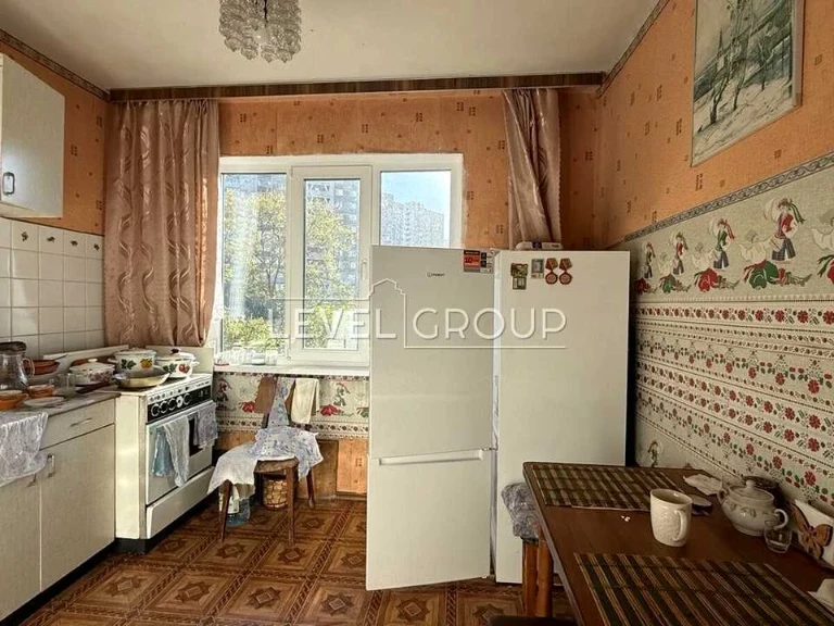 Квартира. Київ, Академіка Глушкова просп.