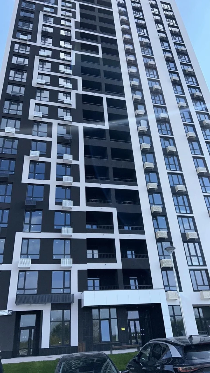ЖК Варшавський 4. Продаж однокімнатної квартири 42,55 м.кв з