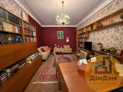 Продаж 3-кімнатної квартири / вул. Шовковична, 30/35 / Печер