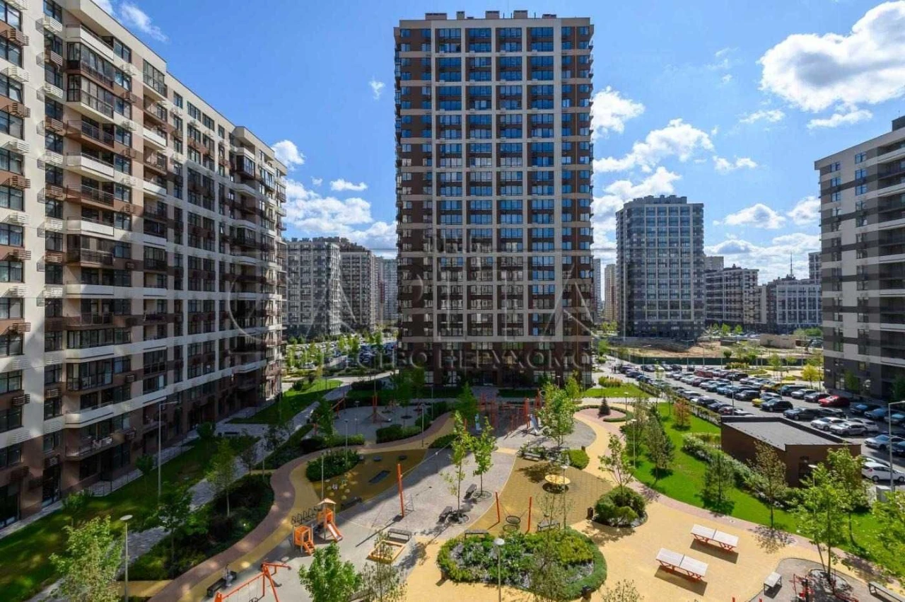 Продаж / Квартира / ЖК Варшавський 2 / Подільський район