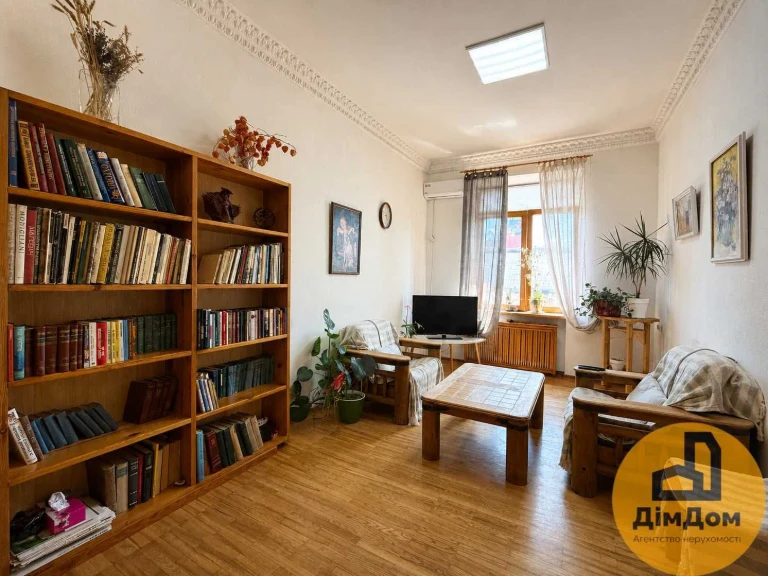 Продаж ексклюзиквної квартири вулиця Хрещатик, 29