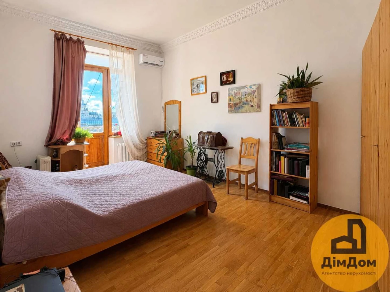 Продаж ексклюзиквної квартири вулиця Хрещатик, 29