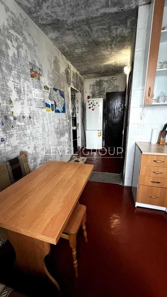 Продаж 2к квартири вул. Дагоманова 23 Дарницький район