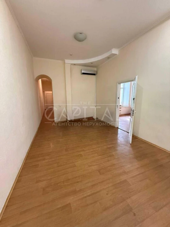 Продаж квартири, вул. Шота Руставелі, Печерськ