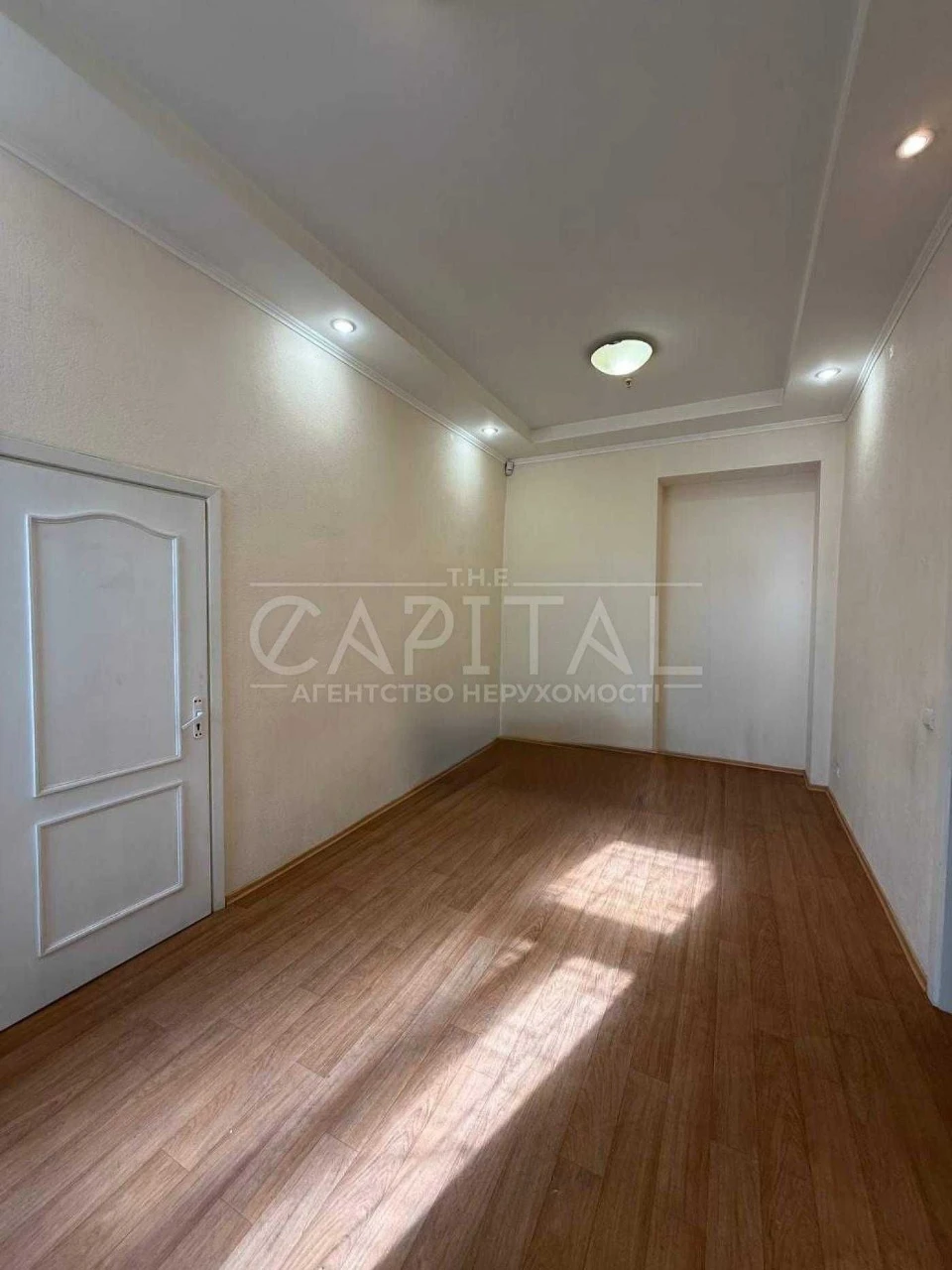 Продаж квартири, вул. Шота Руставелі, Печерськ