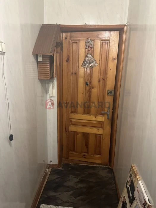 I am selling a 3-room apartment, Osypenkivskyi.