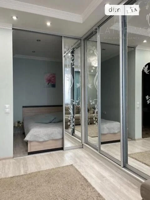 Sale of 1-room apartment 37.8 sq. m. on Oleksandrivska Street 1 • ID