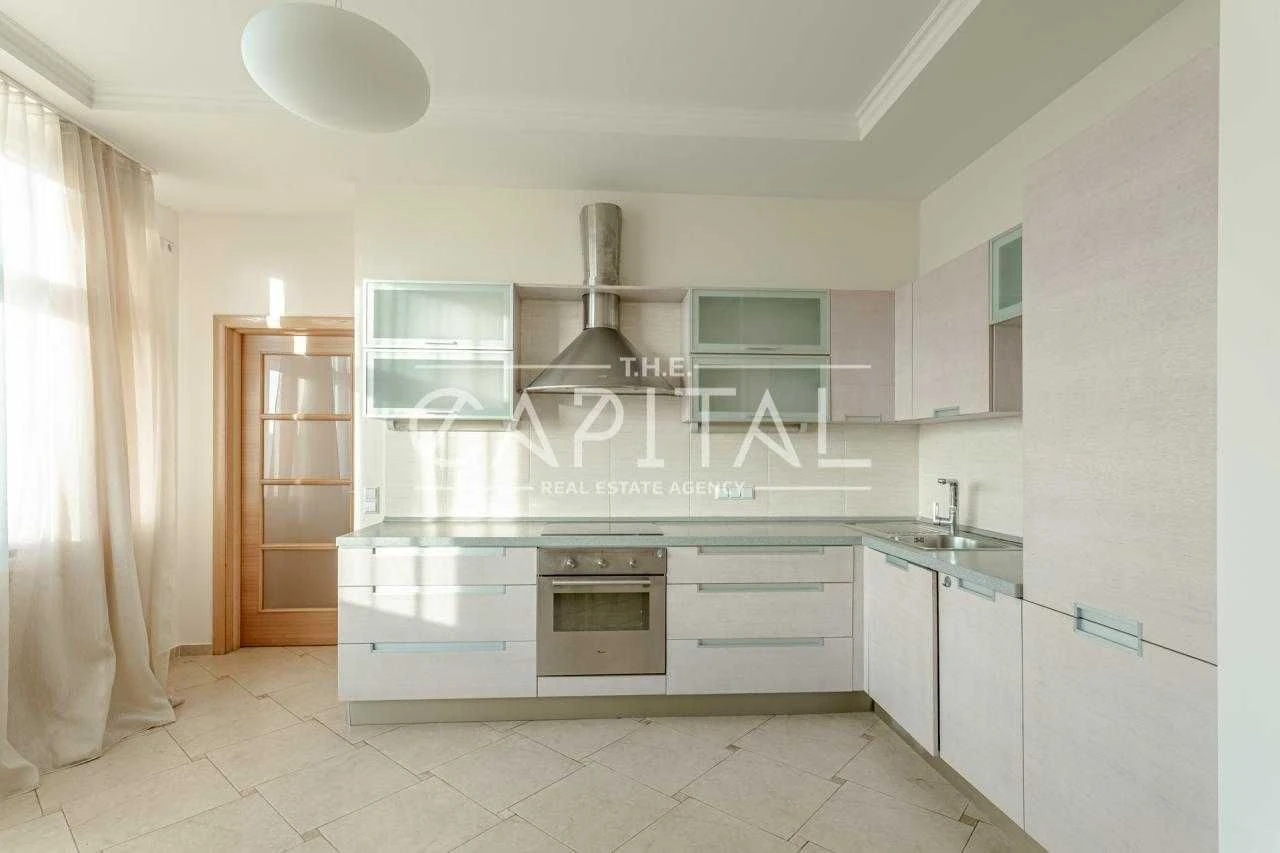 Продаж квартири, бул. Шевченка Тараса, Площа Українських Гер