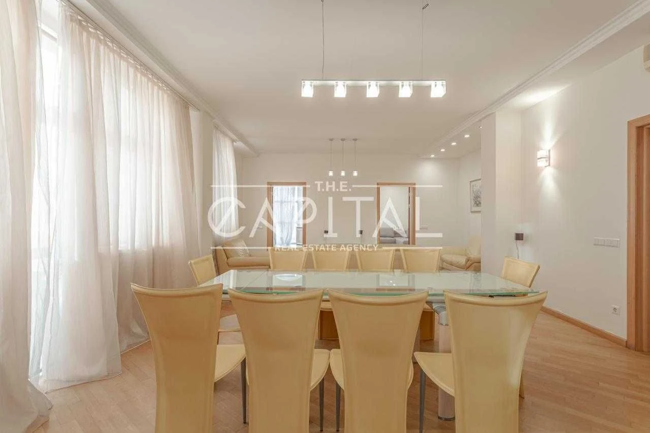 Продаж квартири, бул. Шевченка Тараса, Площа Українських Гер
