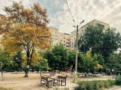3 ком квартиру с раздельными комнатами, Калиновая- Янтарная-