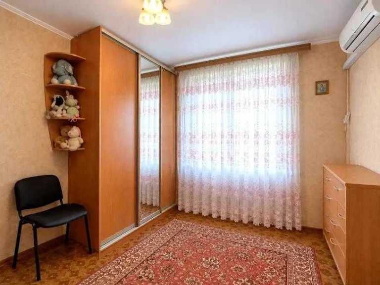 Продам 3х.кв.3/9 м. Салтовская