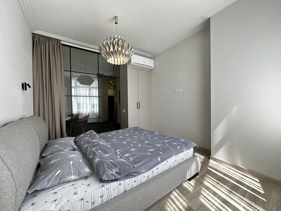 Morekhodny pereulok. Residential complex Morskaya Symphony. Long-term. Here are the owners
