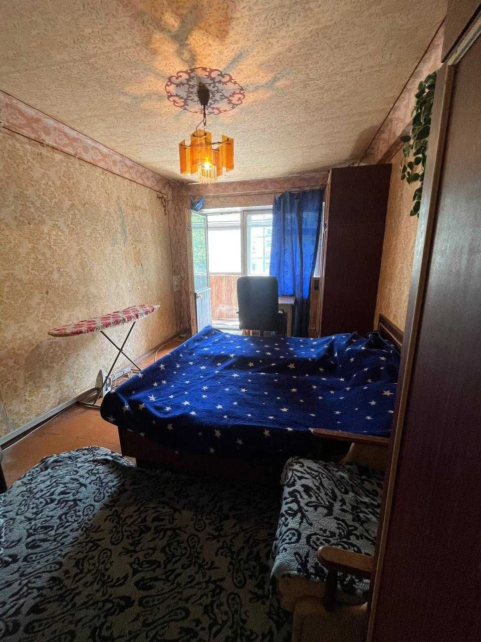 Продам 2-комнатную квартиру по ул. Е.Мельникова ( Алтайская)