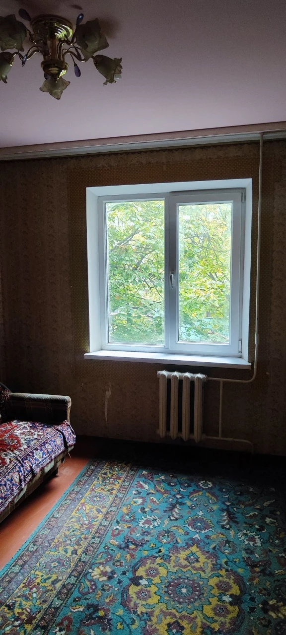 Продам 2х.ком.кв. мкр.Солнечный