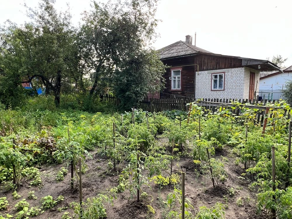 Продається 2-кімнатна квартира (частина будинку) у м. Овруч