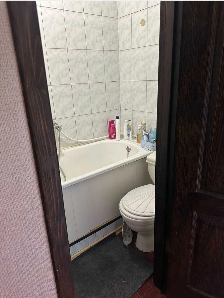 Продам 1кім.квартиру. Молодіжний.