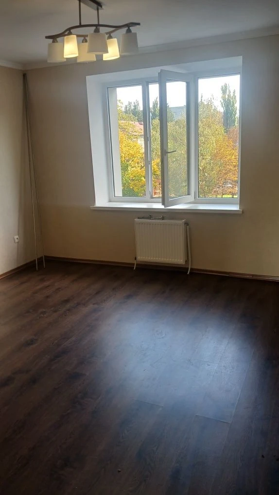 Продам квартиру в Кременчуці Новострой