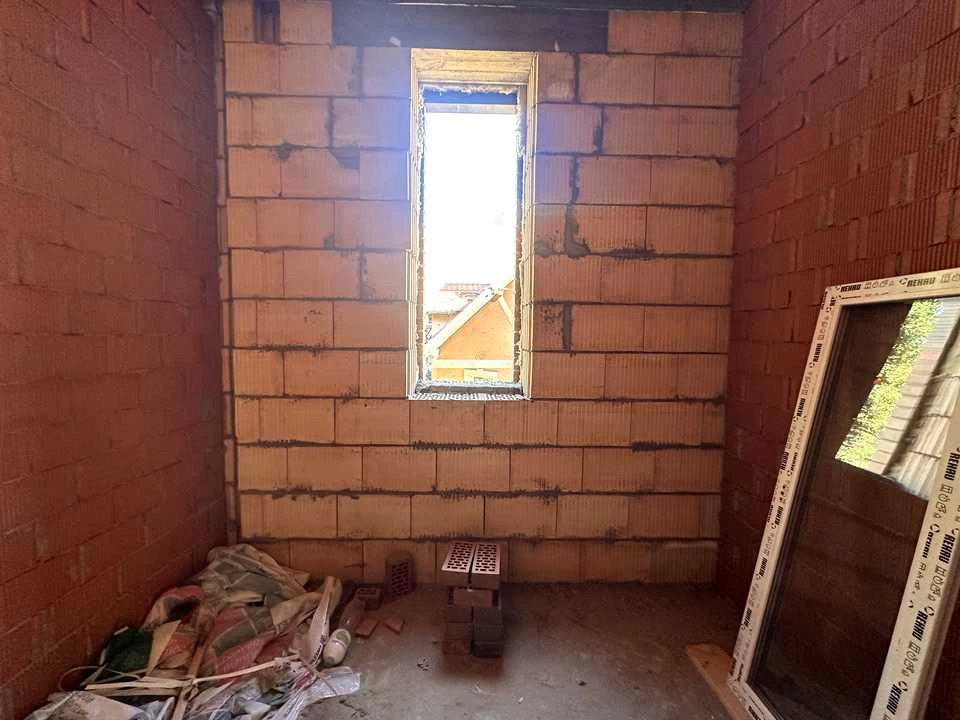Будинок. Ірпінь, Мінеральна вул.