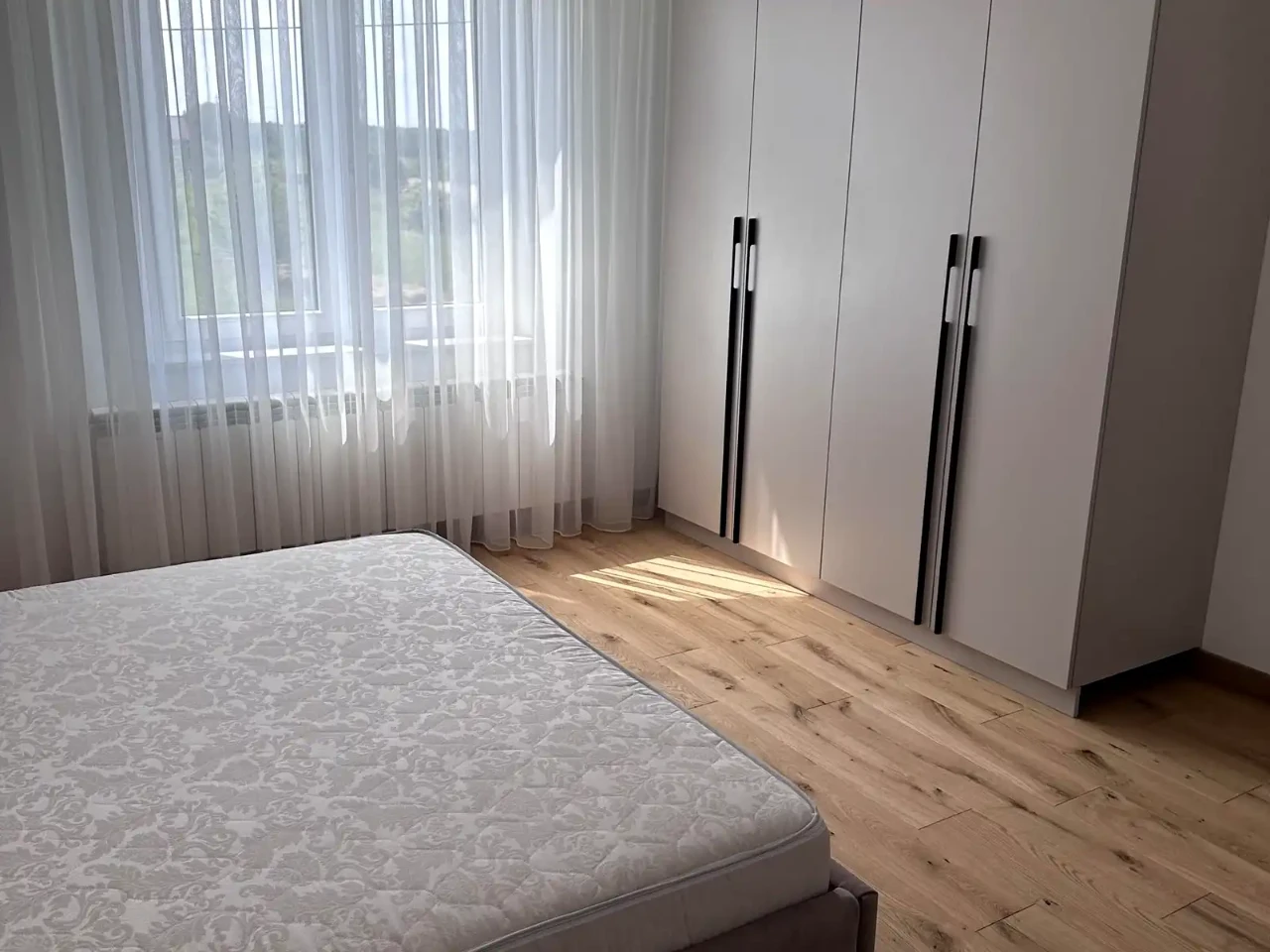 Продаж будинку 135 м² 9 сот.