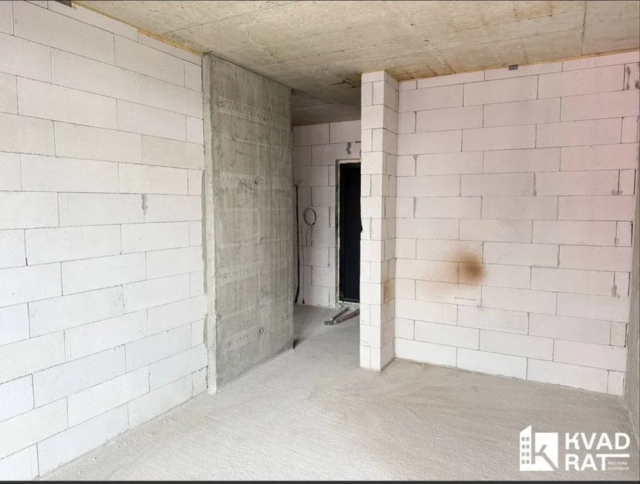 Продажа 1 комнатной квартиры в центре.