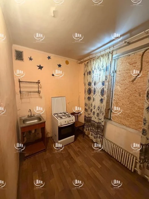 Two-room superior 5 minutes from the metro