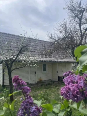 Продаж будинку вул. 94-а Садова в Києві / W-7475701