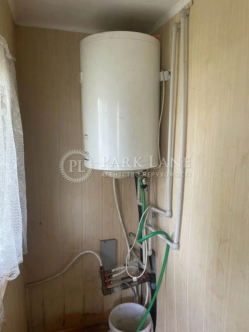 Продаж будинку вул. 94-а Садова в Києві / W-7475701