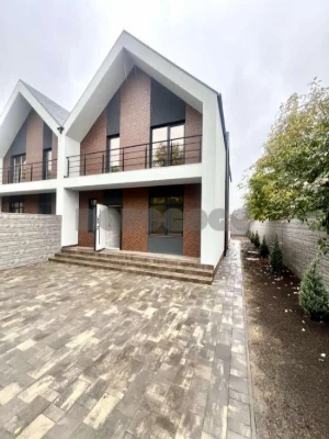 БЕЗ % Продаж Будинку (Дуплекс) в Києві, поруч з ТРЦ Lavina M