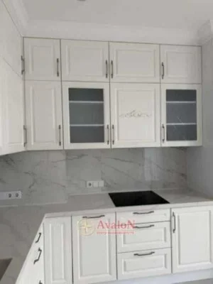 Продам 2-комнатную квартиру у моря с евроремонтом.