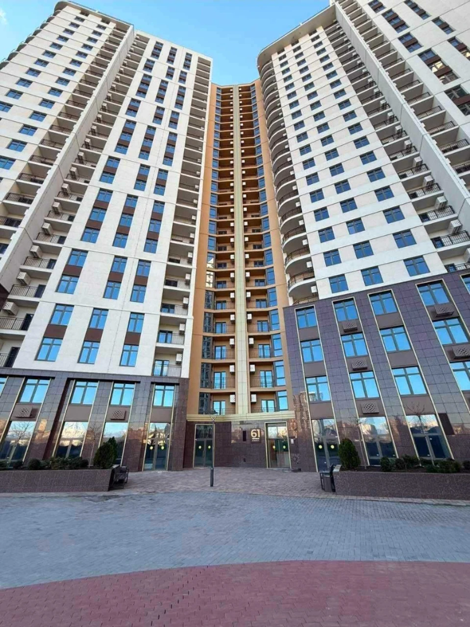 2-к квартира в 65 Перлині на Краснова. 1250/м2. Приморский